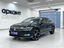 Volkswagen Passat 2018 г. (черный)