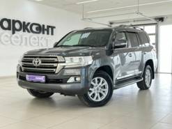 Toyota Land Cruiser 2015 г. (серый)