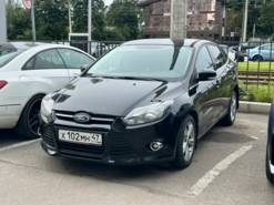 Ford Focus 2012 г. (черный)