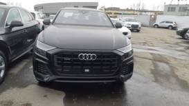 Audi Q8 3.0 TFSI quattro tiptronic КПП (340 л.с) Basis