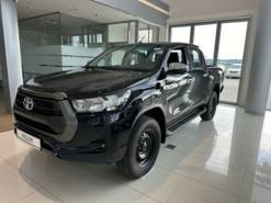 Toyota Hilux 2.4d MT6 (150 Л.С.) AWD Стандарт