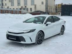 Toyota Camry 2.5 CVT (186л.с.) 2WD Люкс