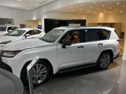 Lexus LX LX600 (4 места) VIP BLACK EDITION