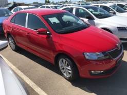 ŠKODA RAPID Лифтбэк 1.6 MT (90 Hp) 2WD AMBITION