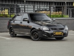 LADA Priora 2010 г. (черный)