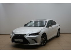 Lexus ES 2021 г. (белый)
