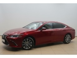 Lexus ES 2020 г. (красный)