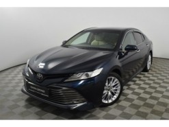 Toyota Camry 2019 г. (синий)