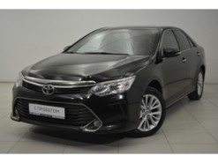 Toyota Camry 2015 г. (черный)