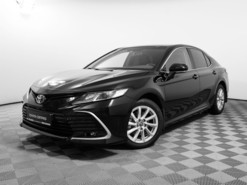 Toyota Camry 2021 г. (черный)