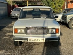 LADA 2107 2006 г. (белый)