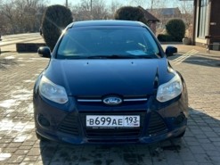 Ford Focus 2012 г. (синий)