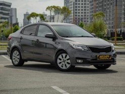 Kia Rio 2016 г. (серый)