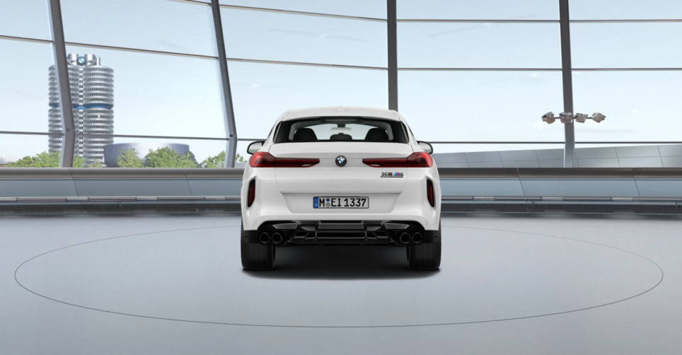 BMW X6M Внедорожник Белый Минерал