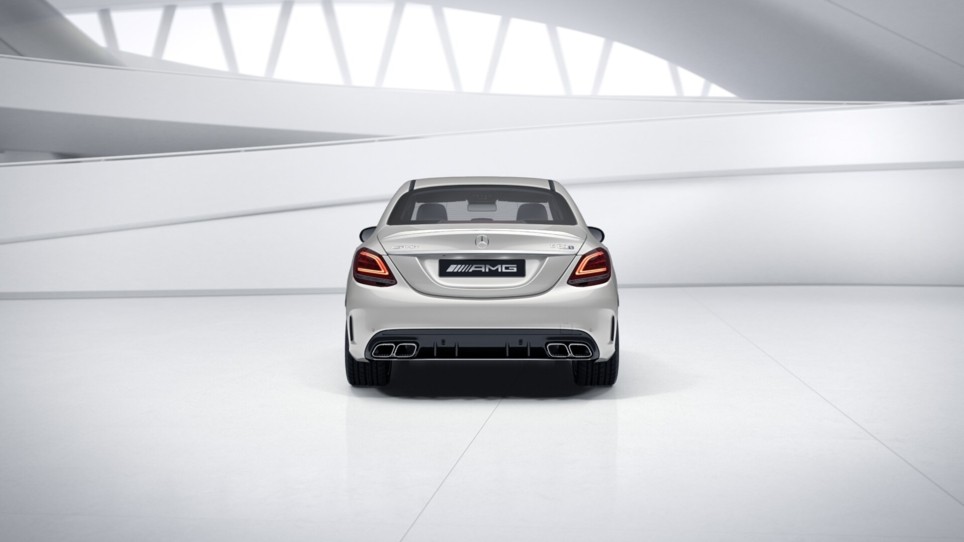 Mercedes-Benz C-Класс Седан Designo Бриллиантовый белый металлик (белый бриллиант)