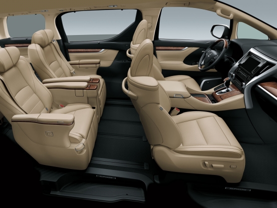Toyota бизнес кар