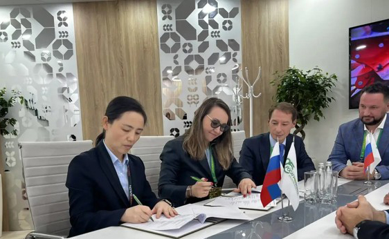 Подписание соглашения ZOOMLION и Росагролизинга на АГРОСАЛОН 2026
