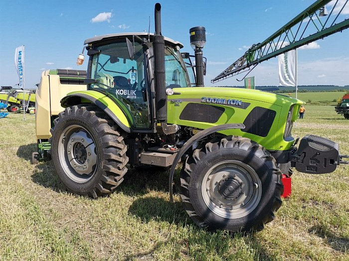 трактор Zoomlion RS1304